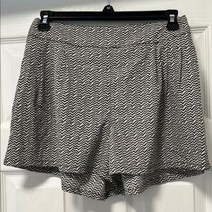 American Eagle Outfitters High Waist Black and White Shorts